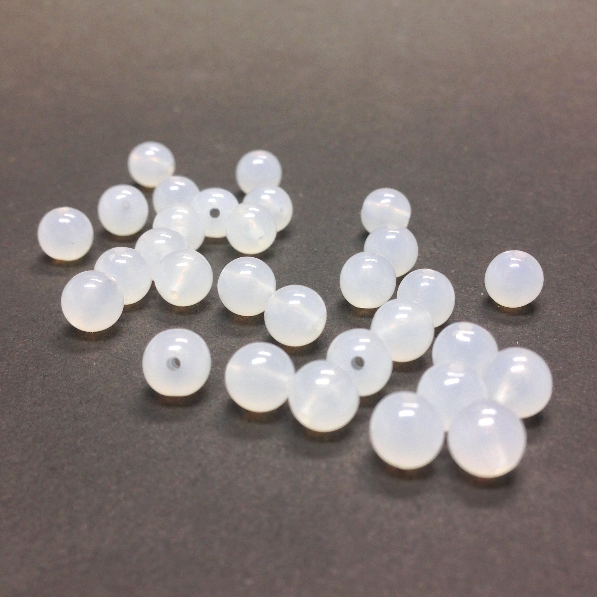 10MM White Opal Beads (200 pieces)