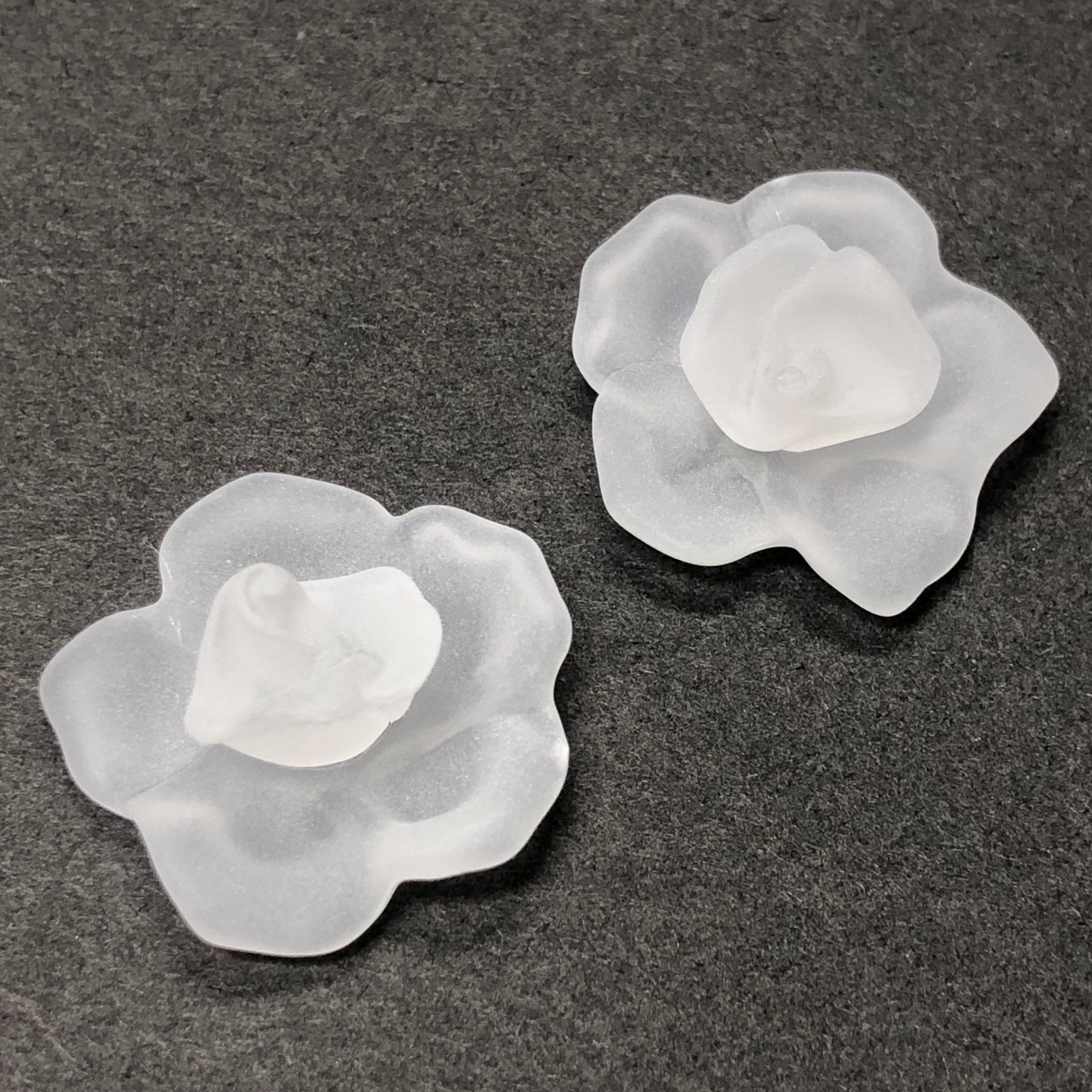22MM Crystal Mat Acrylic Flower Cab (12 pieces)