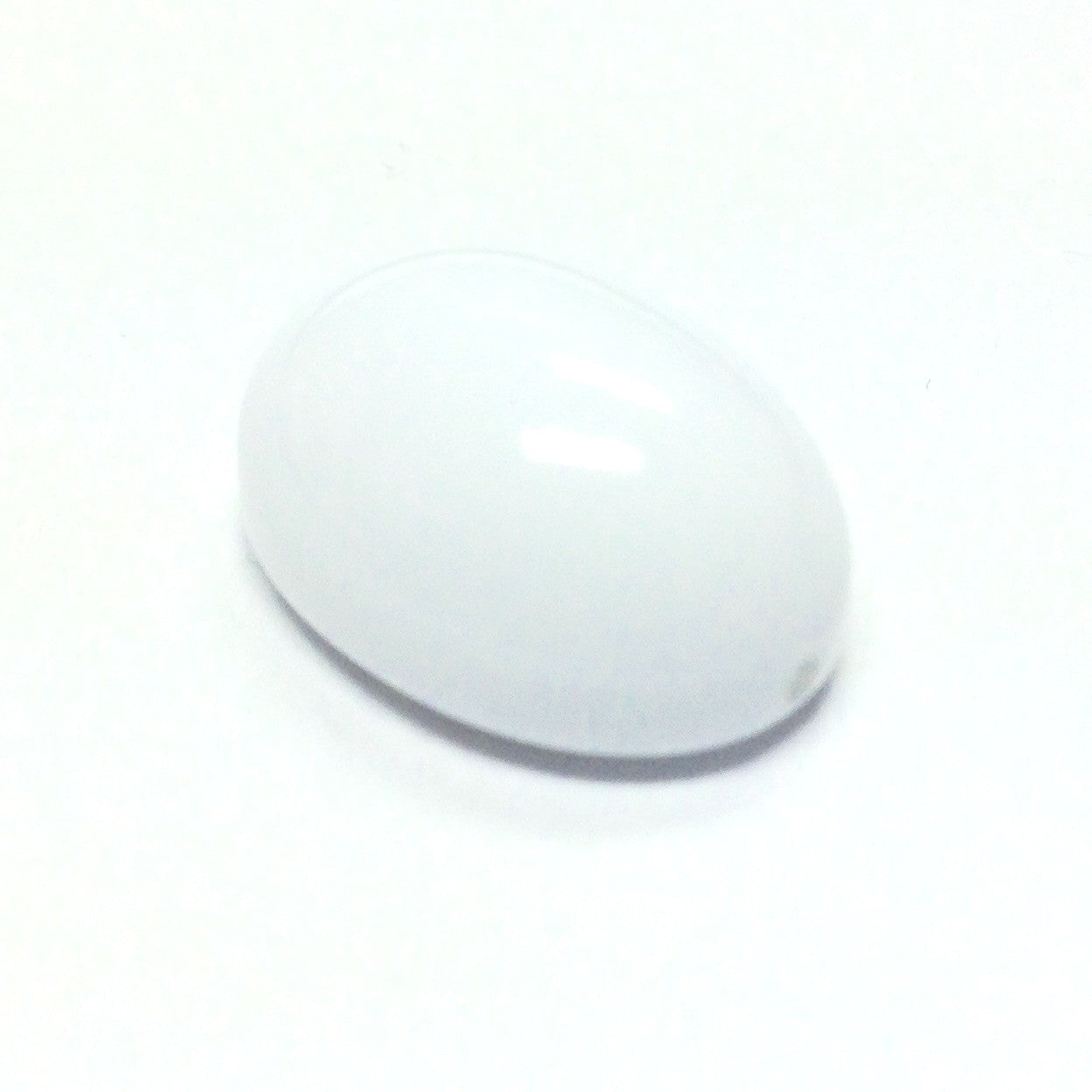 14X10MM White Oval Flatback Bead (72 pieces)