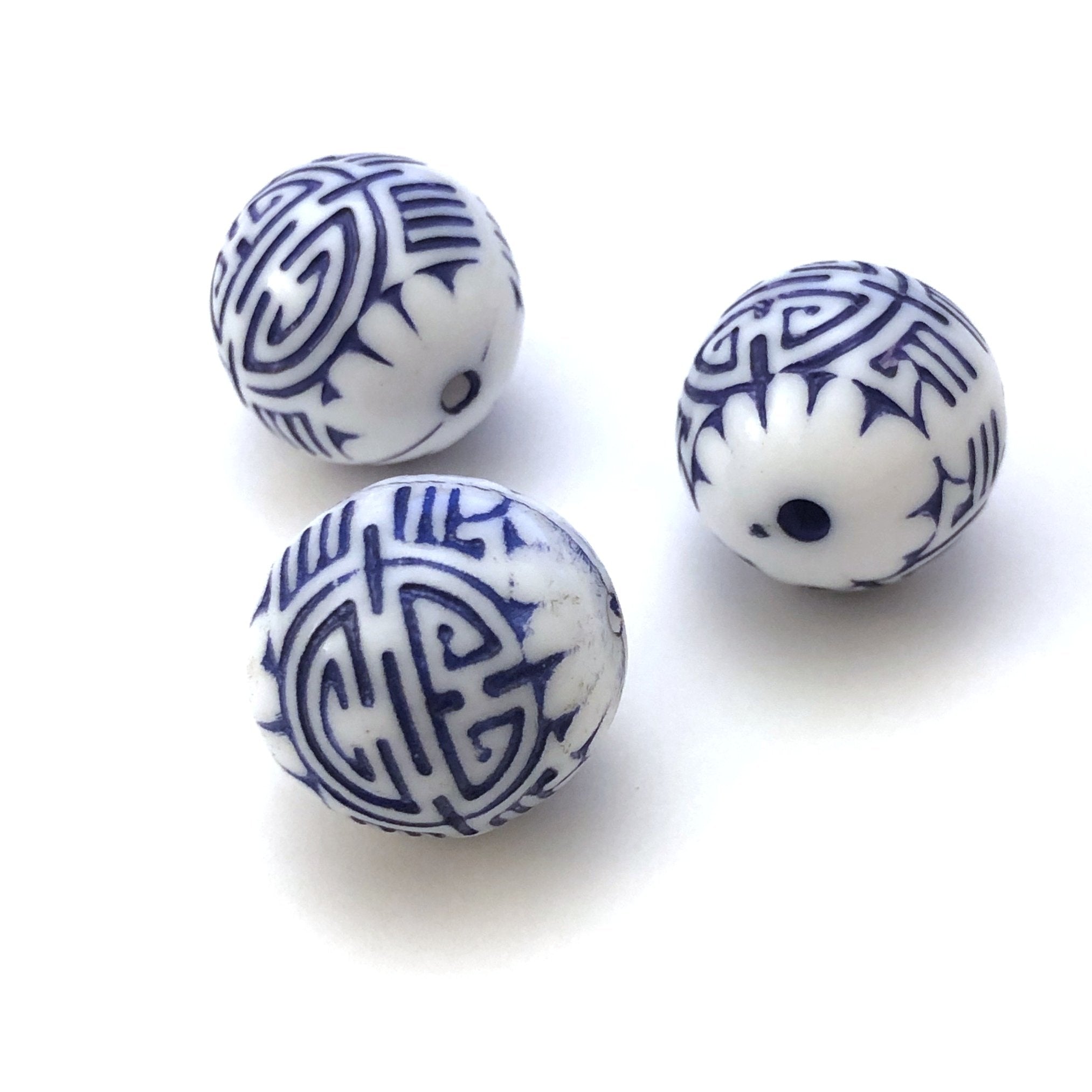 16MM White/Blue"Porcelain"Bead (36 pieces)