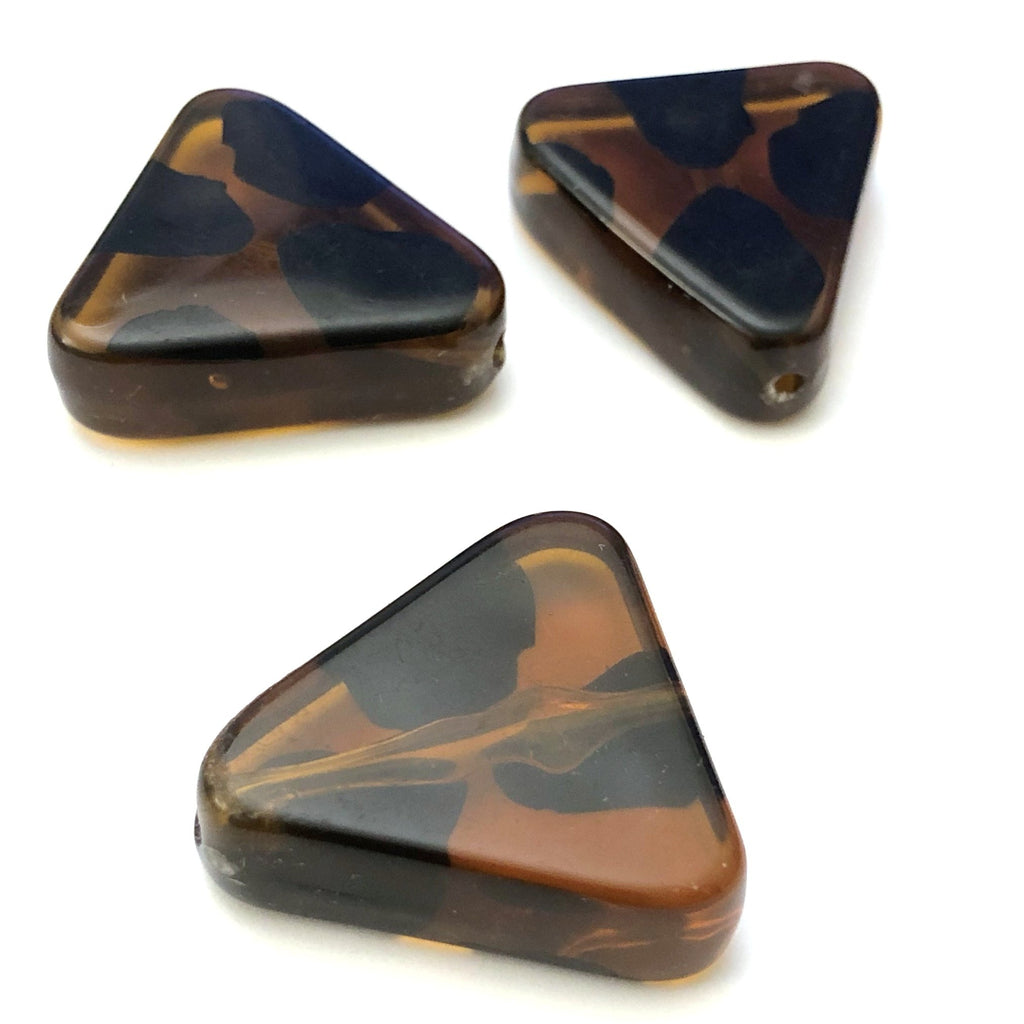 22MM "Panther" Triangle Bead (36 pieces)