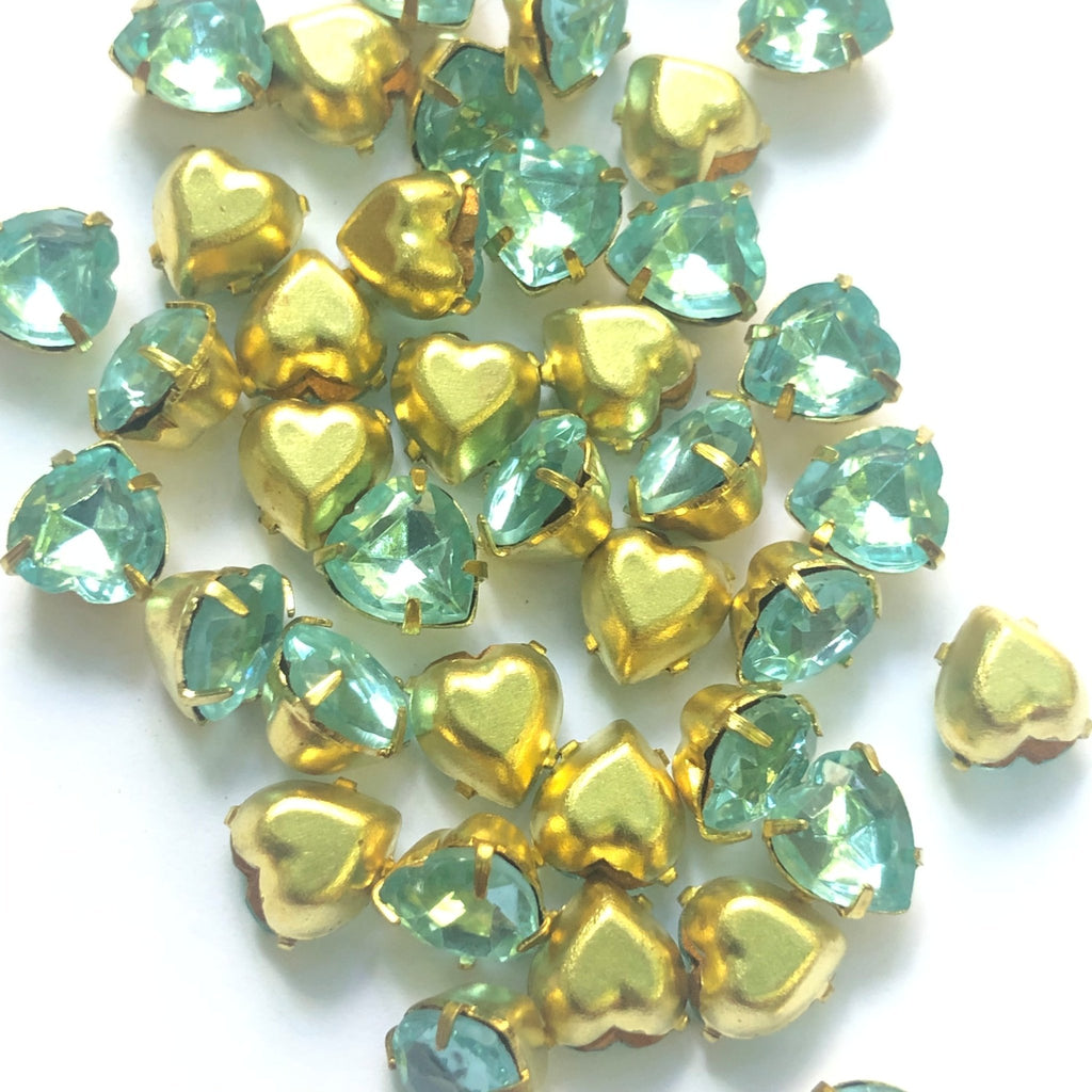 6MM 4-Prong Set Heart Aqua/Brass (36 pieces)