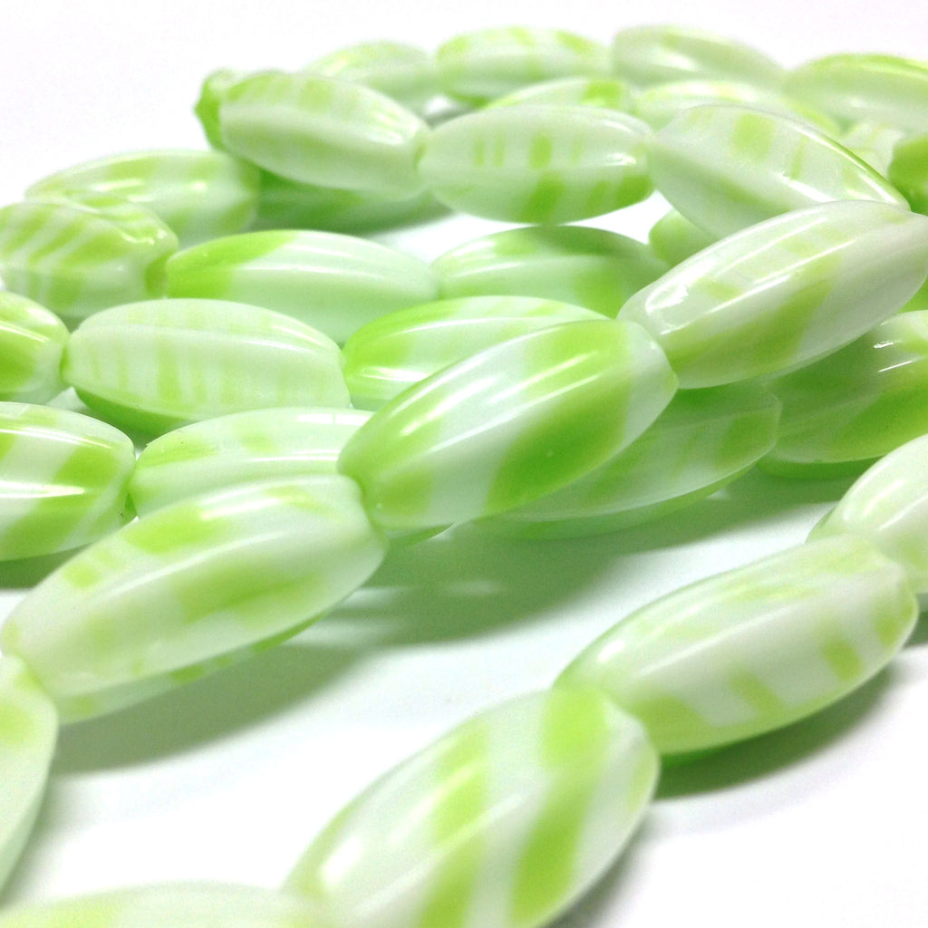 18X9MM Green/White Glass Oval Bead (36 pieces)