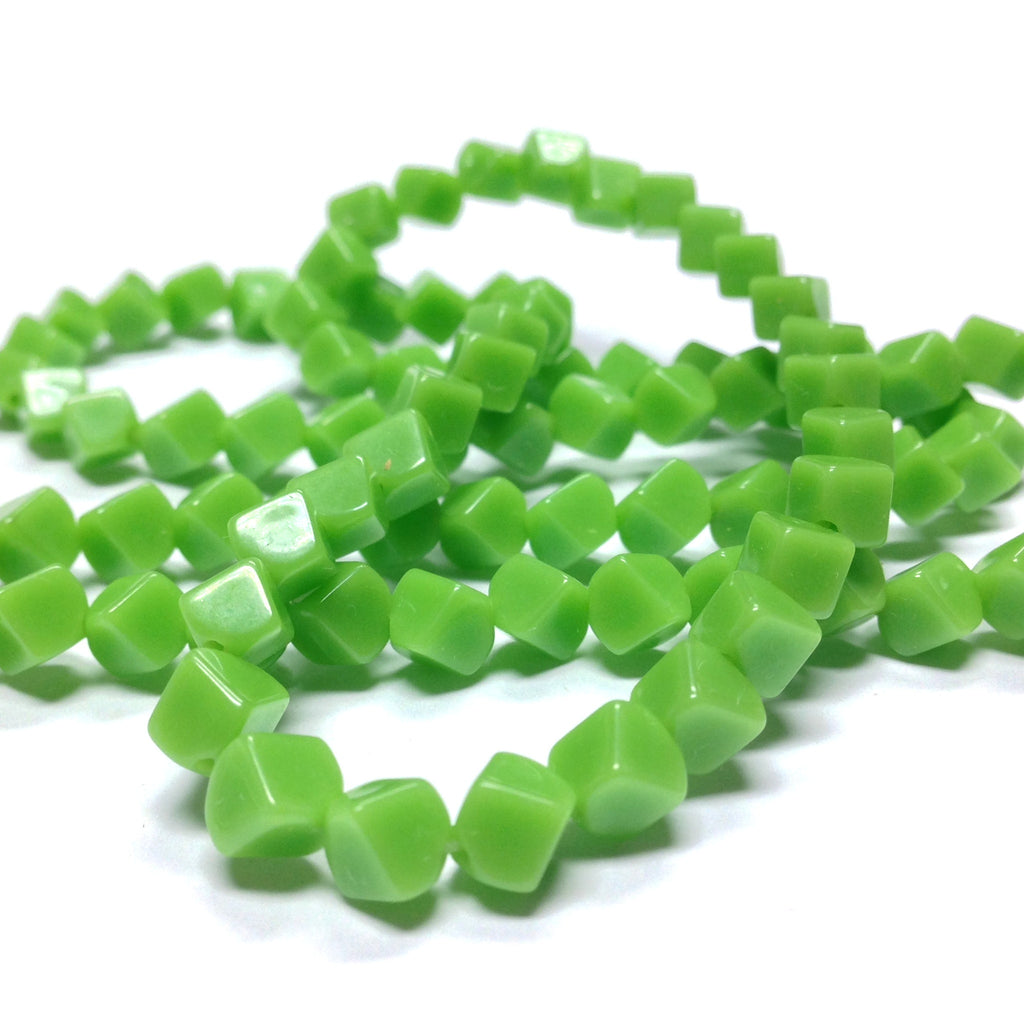 6MM Green Glass Cube Bead Diagonal Hole (100 pieces)