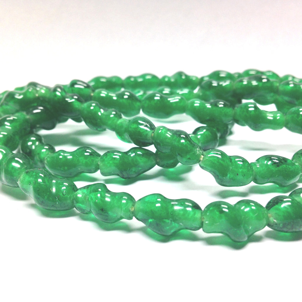 20X10MM Emerald Green Twisted Glass Oval Bead (36 pieces)