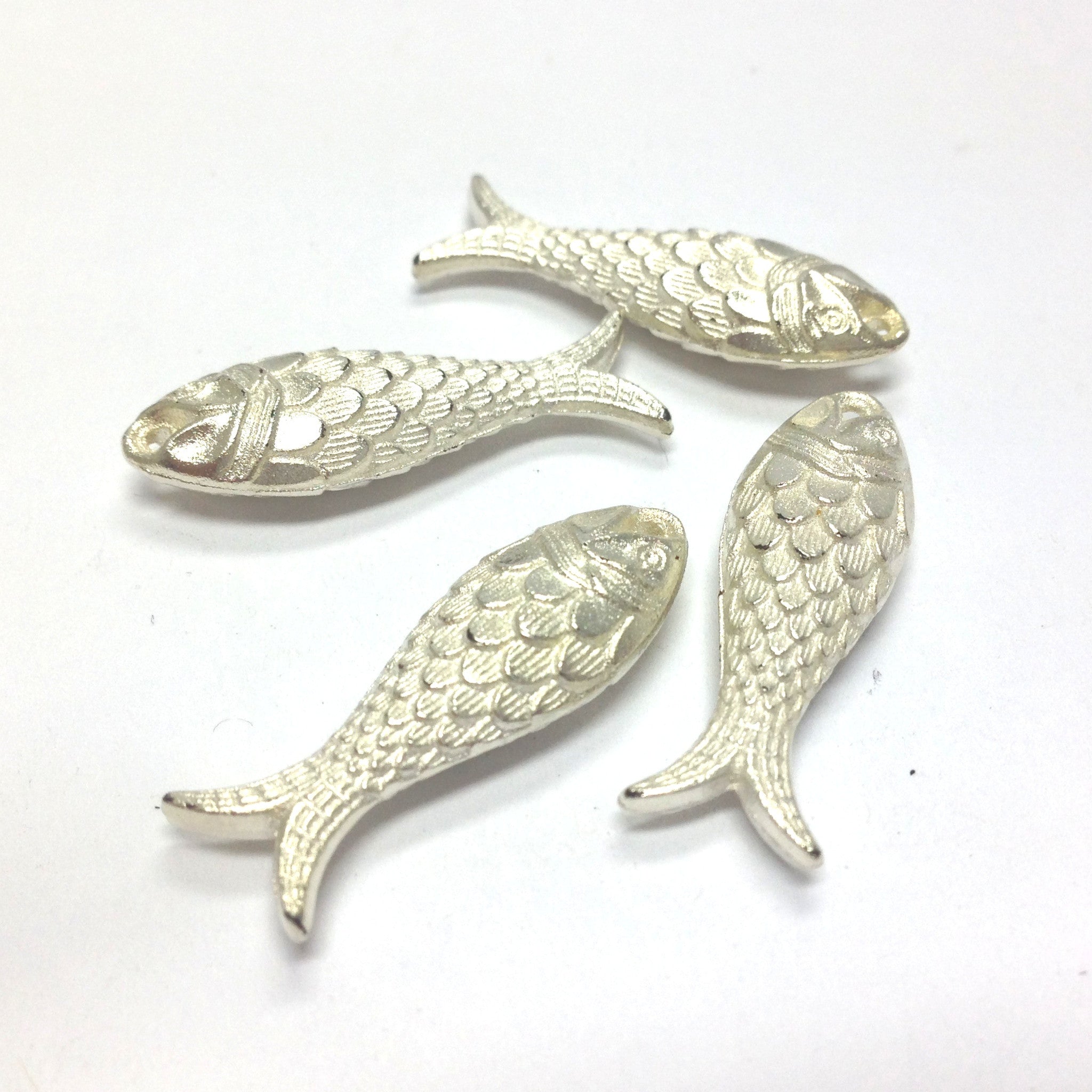Small Silver Fish Drop (36 pieces)