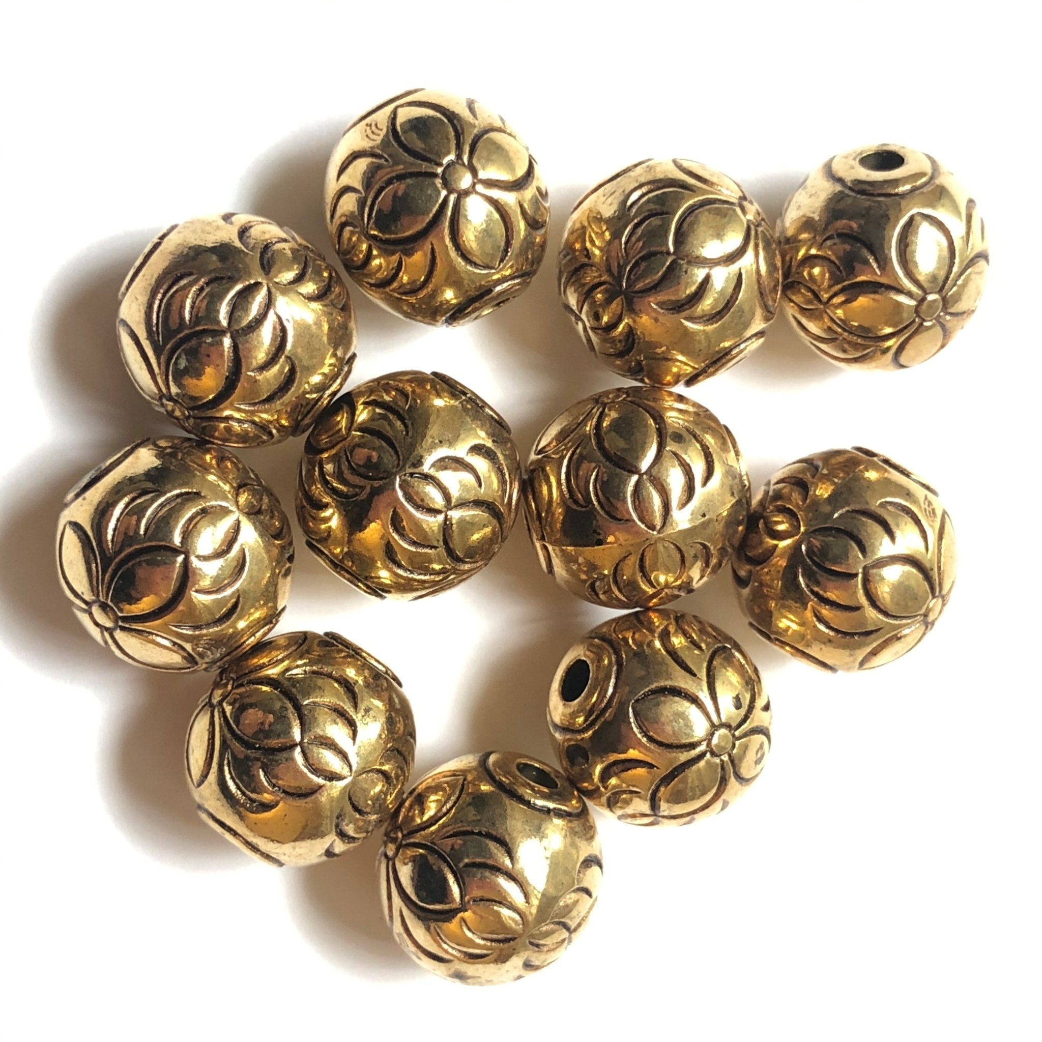 Metal Beads Gold Filigree 8mm Beads - BL-FLG8 - Qty 50