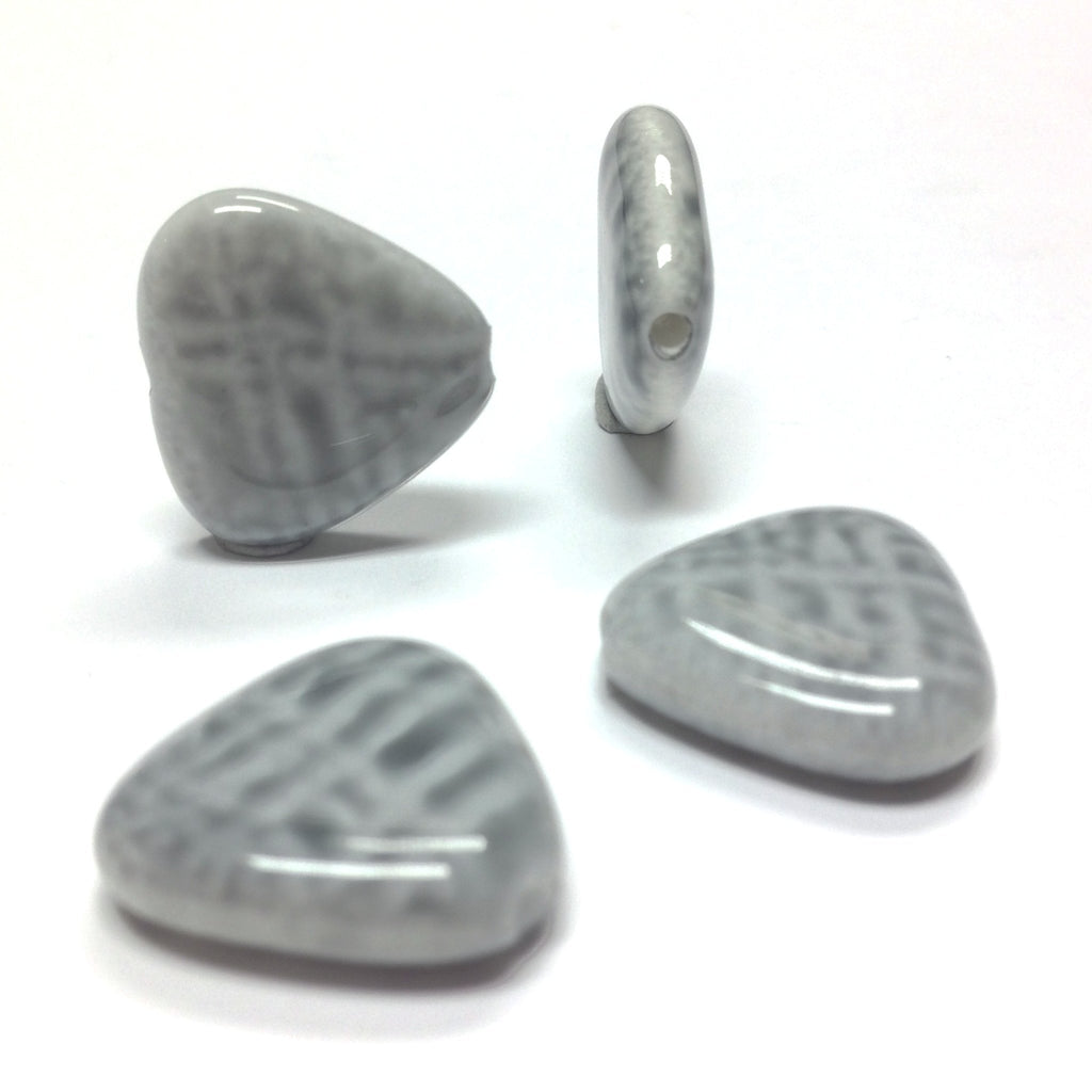 18MM Grey "Plaid" Triangle Beads (12 pieces)