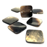 17MM "Tahiti" 2-Hole Square (12 pieces)